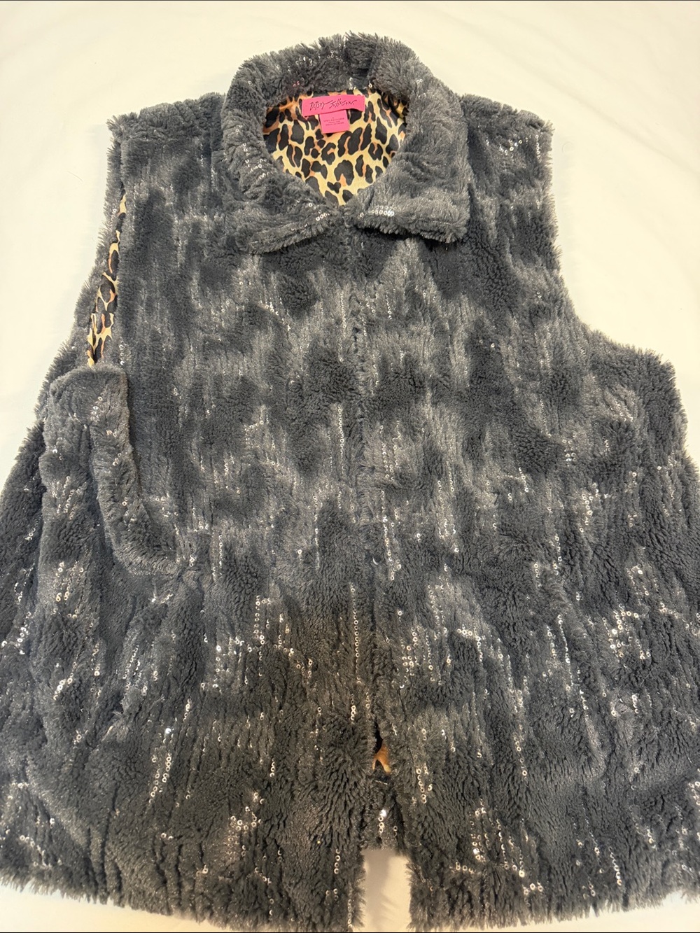 Betsey Johnson WL Black Faux Fur & Sequin Vest with Leopard Lining - Picture 7 of 11